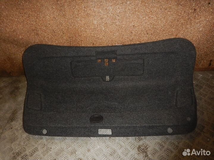 Обшивка крышки багажника, Volkswagen (Фольксваген)