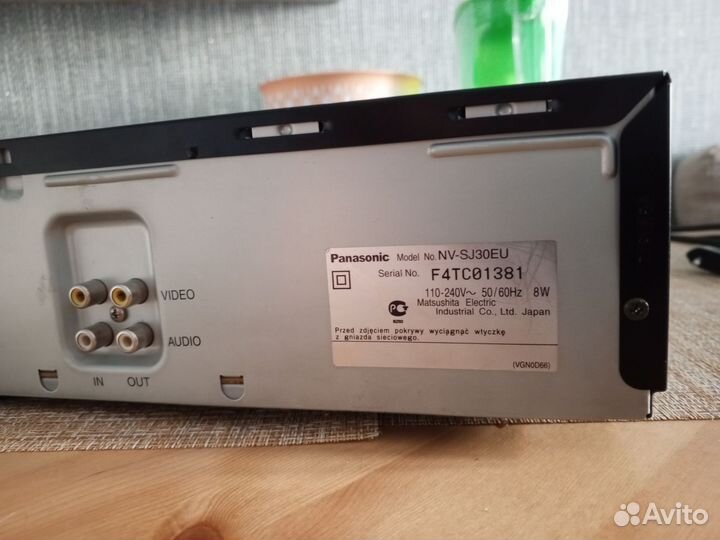 Видеомагнитофон Panasonic NV-SJ30