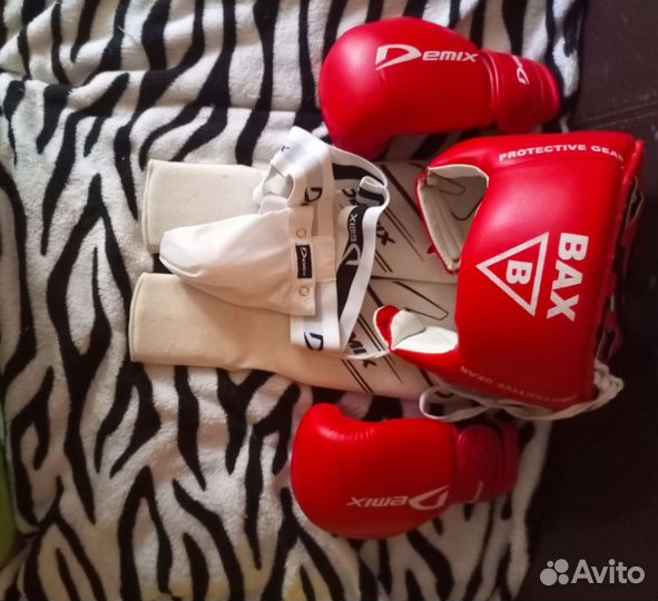 Боксерские перчатки детские 6 oz