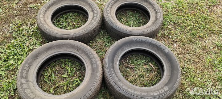 Yokohama Geolandar G033 215/70 R16 100