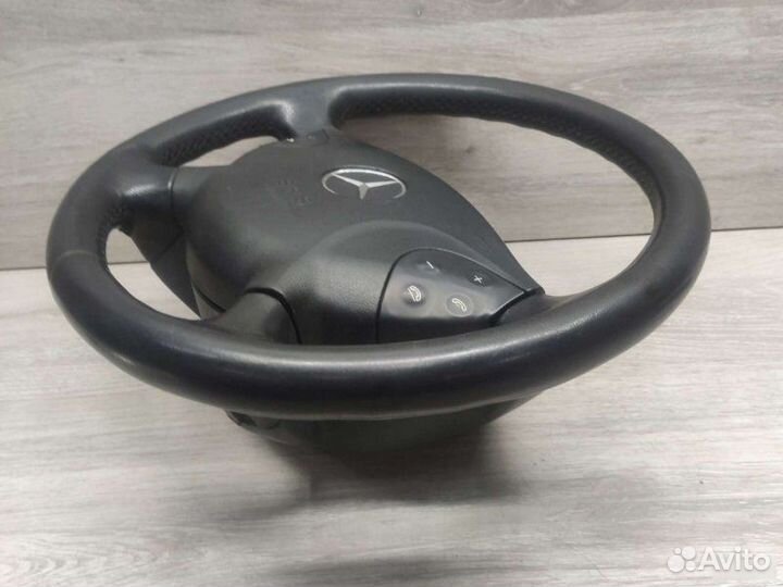 Руль Mercedes E W211