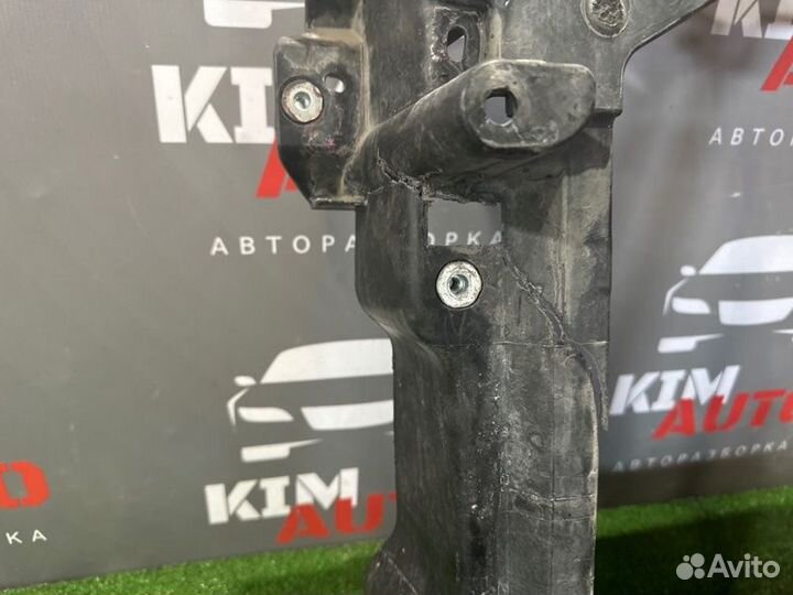 Передняя панель (телевизор) Повреждён Mazda Cx-5