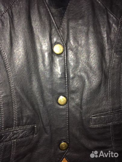 Жилетка женская