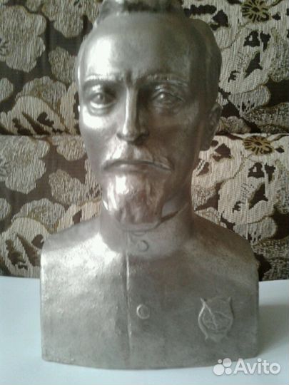 Бюст Дзержинского Ф.З 1982г