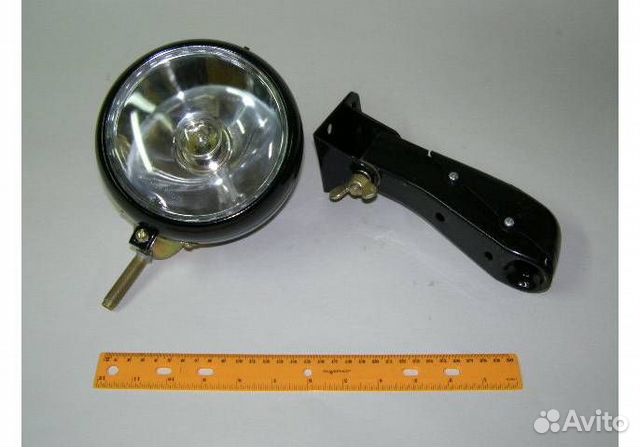 Фароискатель УАЗ 469 Хантер с кронштейном