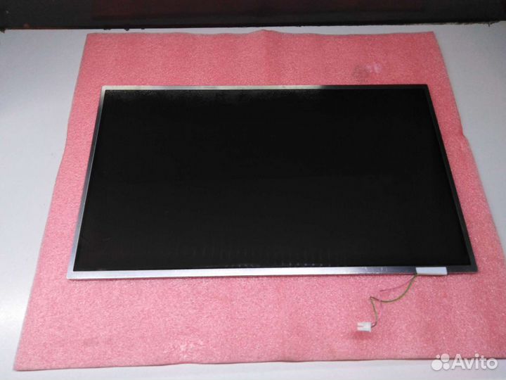 Матрица 15,6 лампа