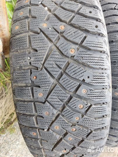 Nitto Therma Spike 225/55 R19