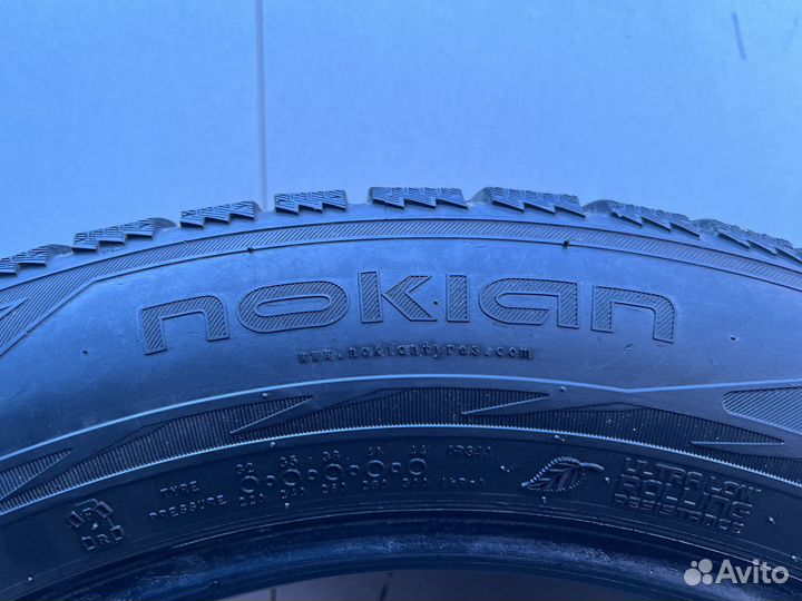 Nokian Tyres Hakkapeliitta R2 SUV 235/55 R19