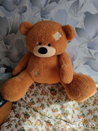 Плюшевый медведь большой