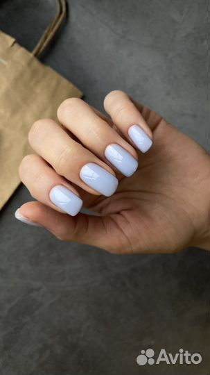Покрытие ногтей на руках гель-лаком