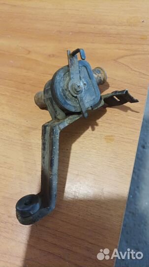 Кран печки Toyota Carina E