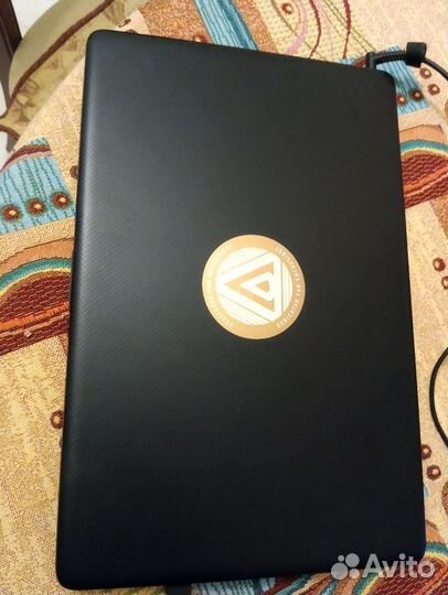 Ноутбук hp ryzen 5 3500u