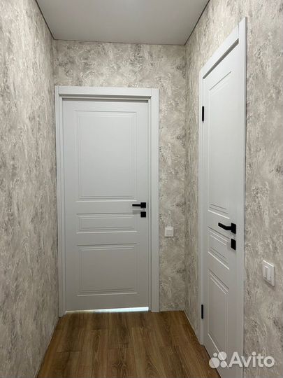 Двери межкомнатные белые