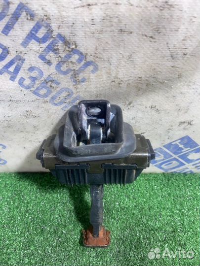 Ограничитель двери передний правый Bmw X5