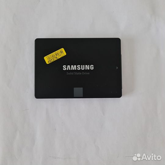 Samsung SSD 2.5 250 GB (Скупка Трейд-Ин)