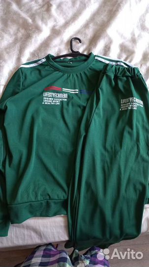 Спортивный костюм 48-50 новый