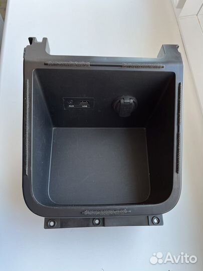 Карман консоли Kia Cerato 3