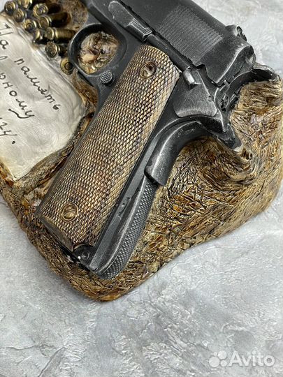 Подарок мужчине сувенир ручной работы