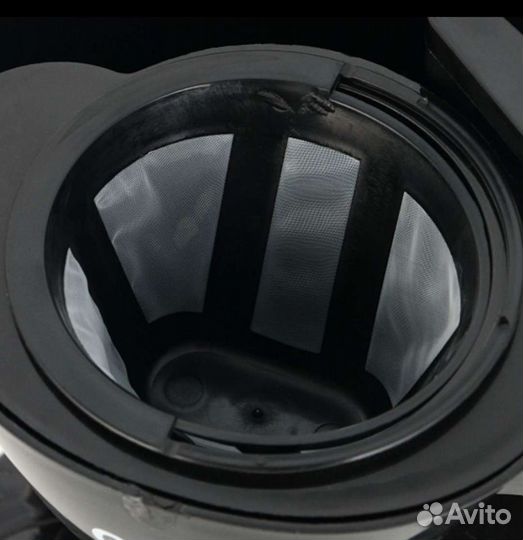 Кофеварка новая на подарок ценителям кофе