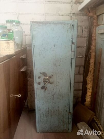 Оружейный сейф бу