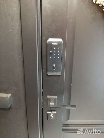 Вскрытие замков. Замена замков. Установка замков