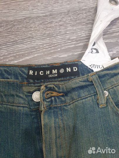 Джинсы John richmond