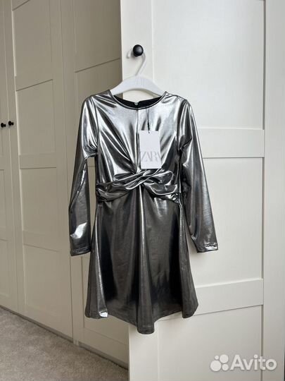 Платье Zara 116 (110) новое