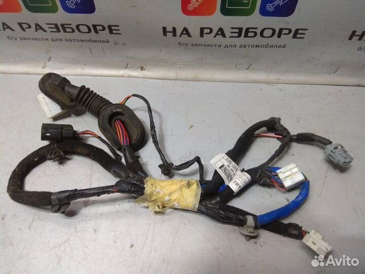 Проводка двери задняя правая Kia Sportage