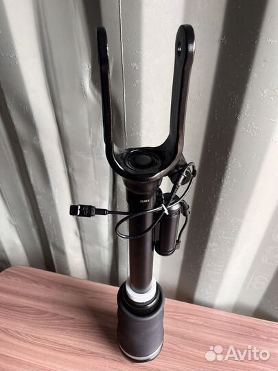 Амортизатор на mercedes ml класс 164