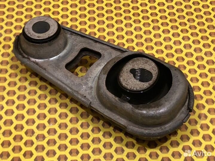 Опора двигателя нижняя Renault Espace JR R9M 2017