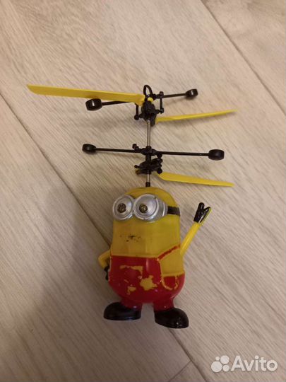 Миньон летающая игрушка