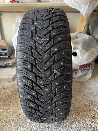 Nokian Tyres Hakkapeliitta 8 SUV 215/60 R17 100