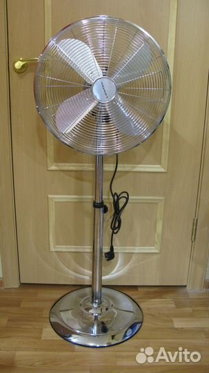 Вентилятор напольный новый