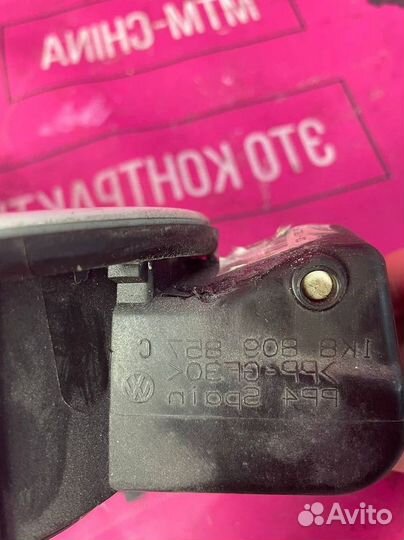 Лючок бензобака Volkswagen Scirocco III