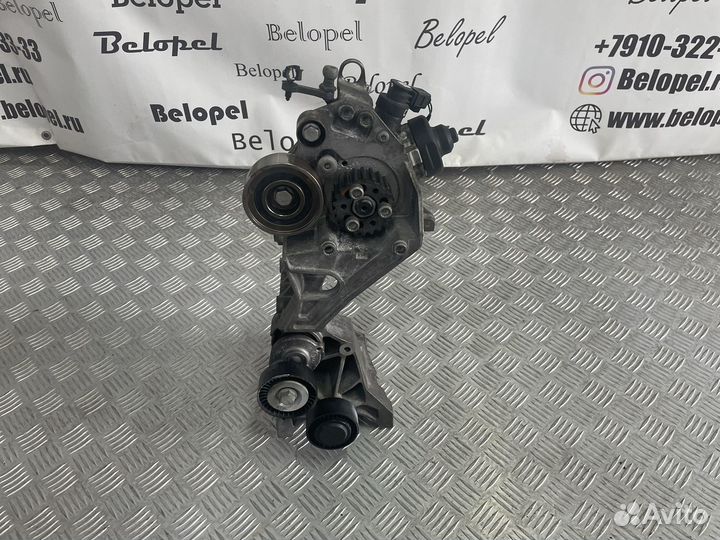 Кронштейн компрессора кондея Audi 20TDI CGL-CMG