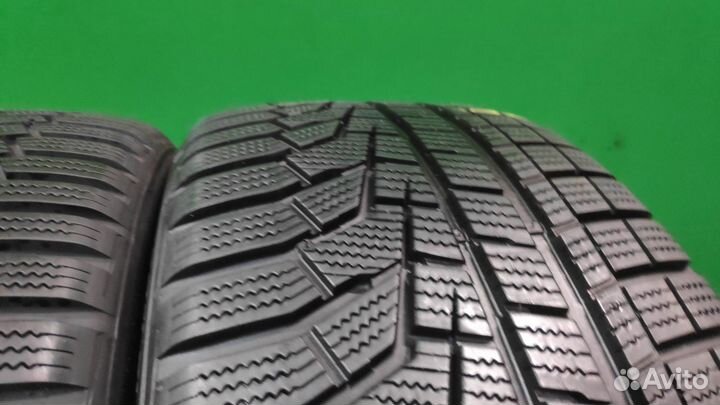 Hankook Winter I'Cept Evo2 W320 235/40 R19 96V