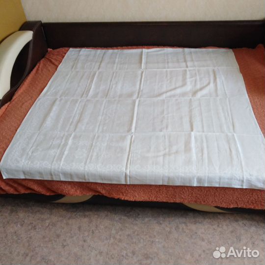 Скатерти и полотенца льняные и х/б. СССР