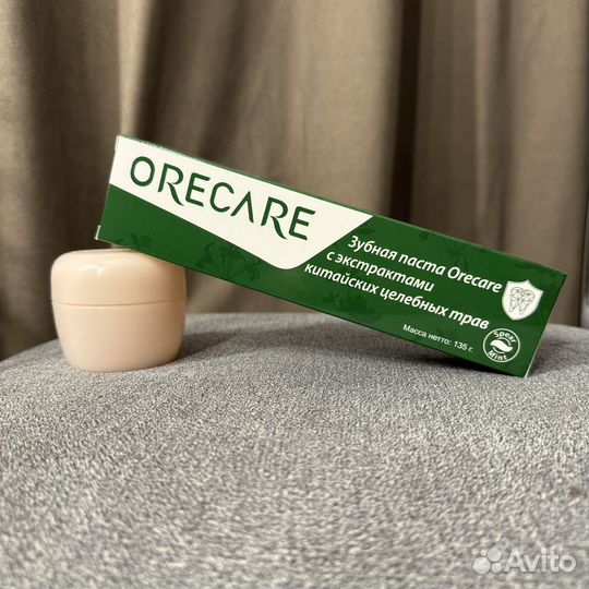 Зубная паста с щеткой