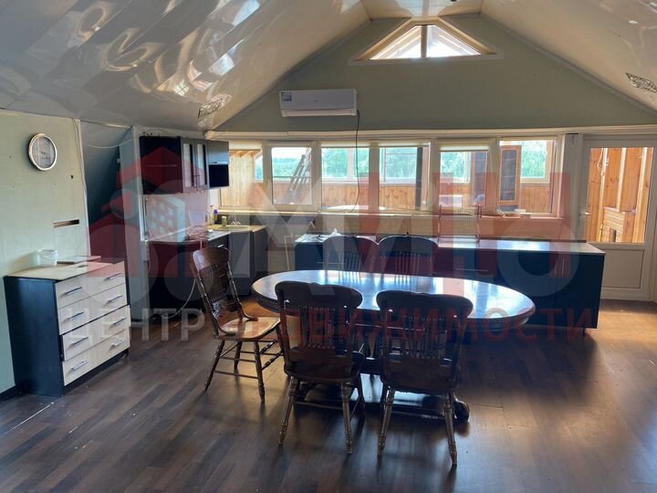 Дом 400 м² на участке 15 сот.