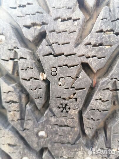 Nokian Tyres Hakkapeliitta 9 SUV 215/55 R18