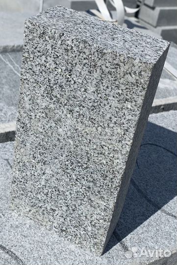Гранитные плиты мощения