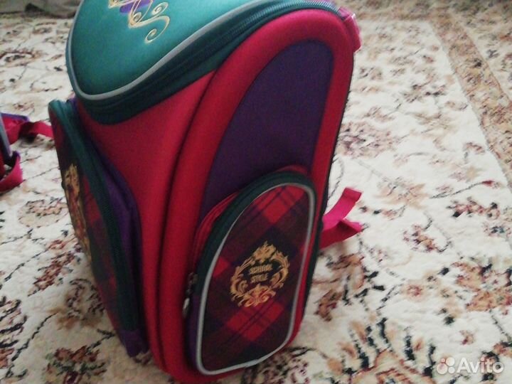 Рюкзак школьный для девочки новый