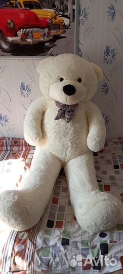 Большой плюшевый медведь, новый