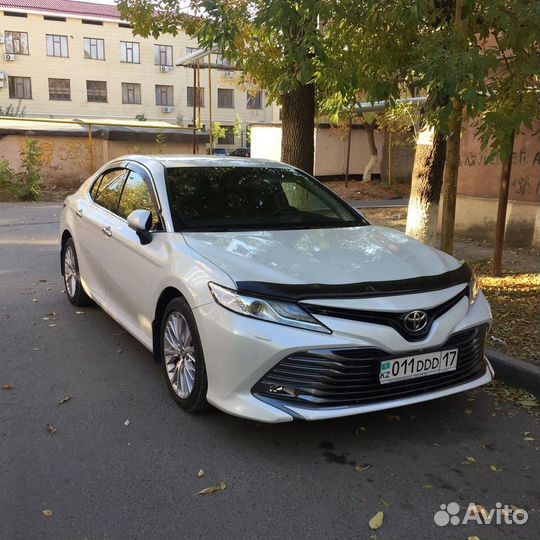 Camry 70 дефлектор капота / мухобойка