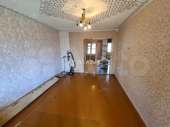 3-к. квартира, 58 м², 2/5 эт.
