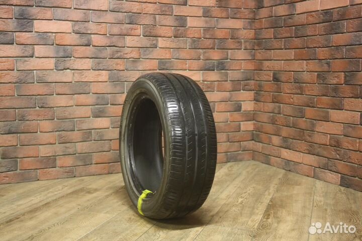 Yokohama BluEarth AE01 205/55 R16