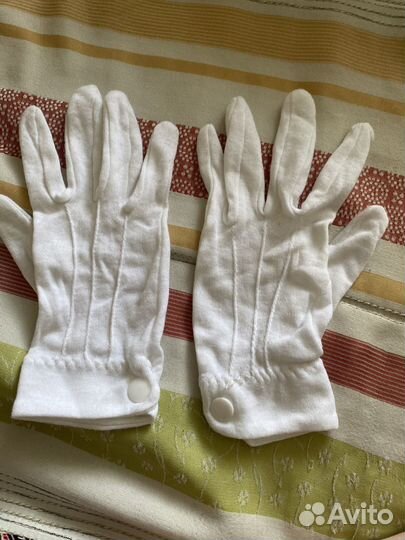 Перчатки белые