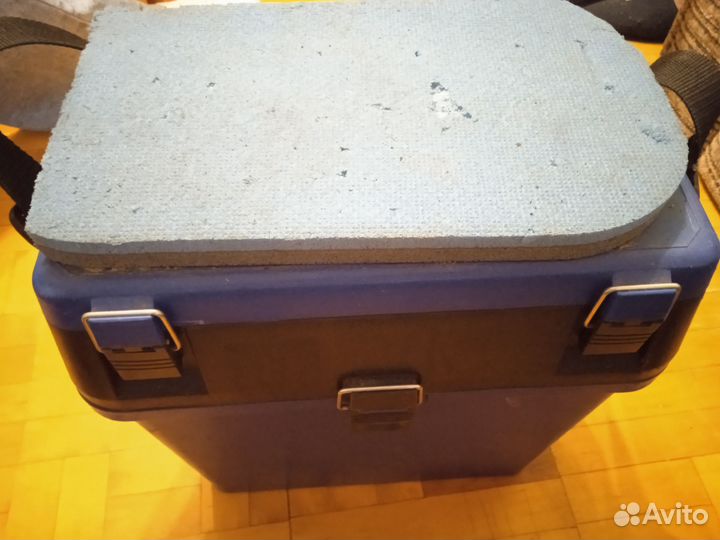 Рыболовный ящик