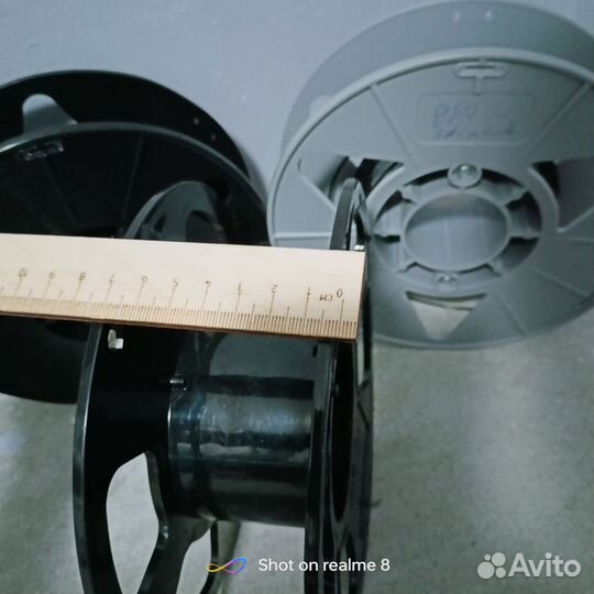 Катушка пластиковая