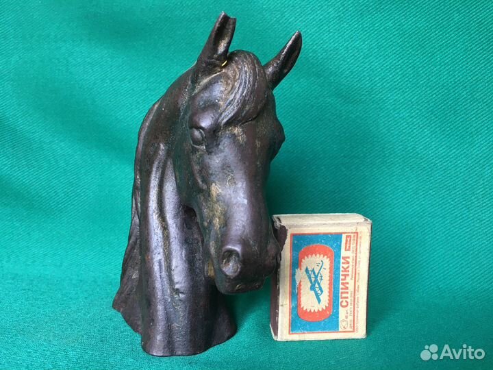 Пресс-папье. Статуэтка 